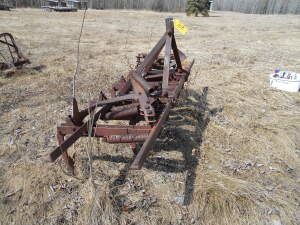 ANTIQUE HARRY FERGUSON CULTIVATOR