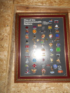 FRAMED COMMONWEALTH NATION PINS