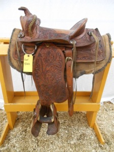 15" Western Saddle with Tapaderos & Saddle Pad
