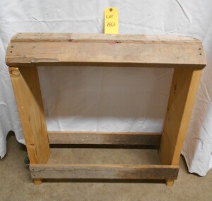 Wood Saddle Stand