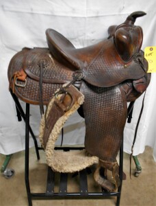 Western Saddle 13"