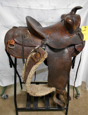 Western Saddle 13"