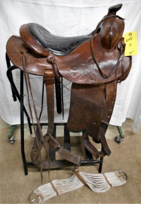 Western Saddle 15"