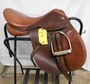 Excelle' English AP Saddle 18"