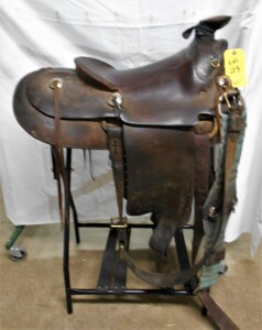 Western Saddle 15"
