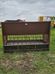 ZUBOT CHOPPED HAY FEEDER