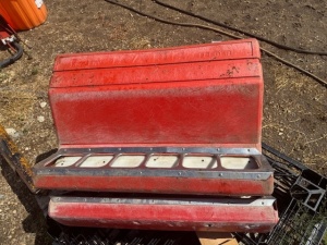 2 LITTLE FEEDERS - ONE MONEY